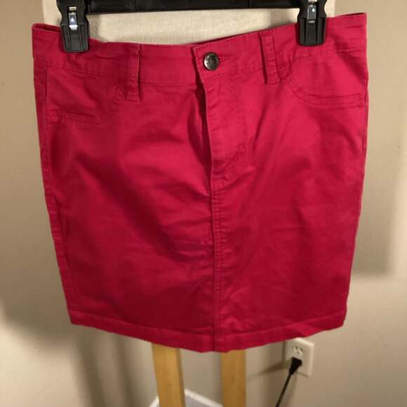 Calvin Klein Jeans Dresses & Skirts - Calvin Klein Skirt Womens 8 Pink Pencil Skirt